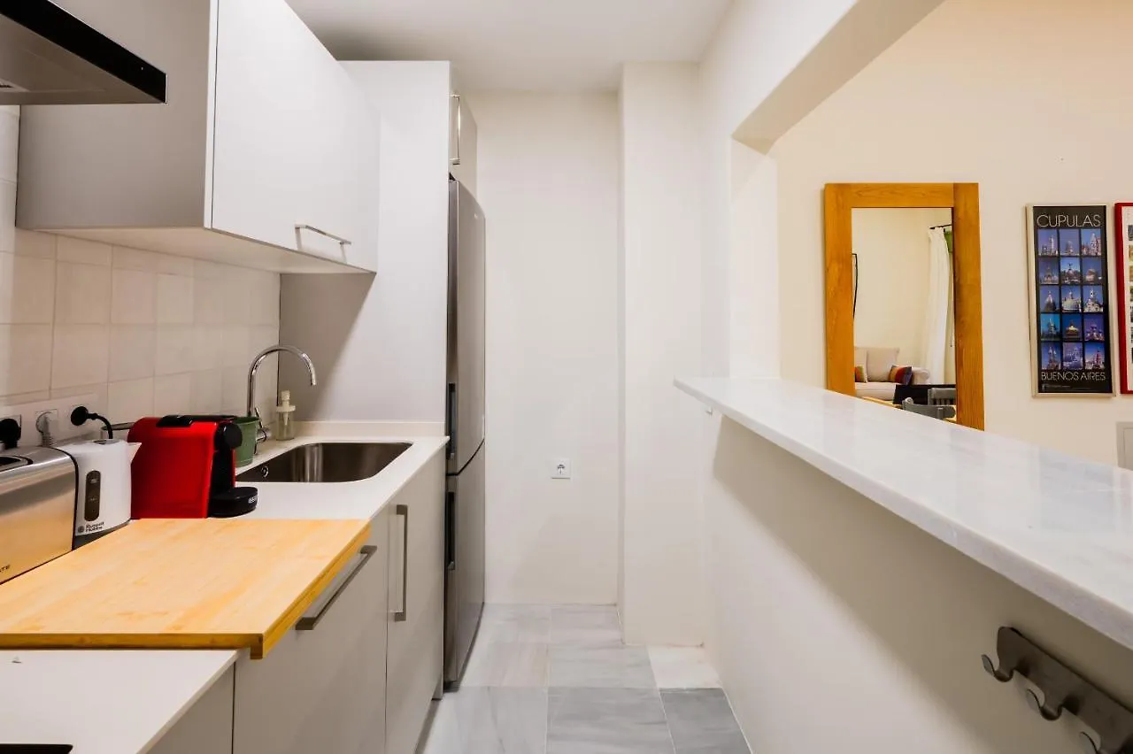Minty Stay - San Vicente Seville Apartment
